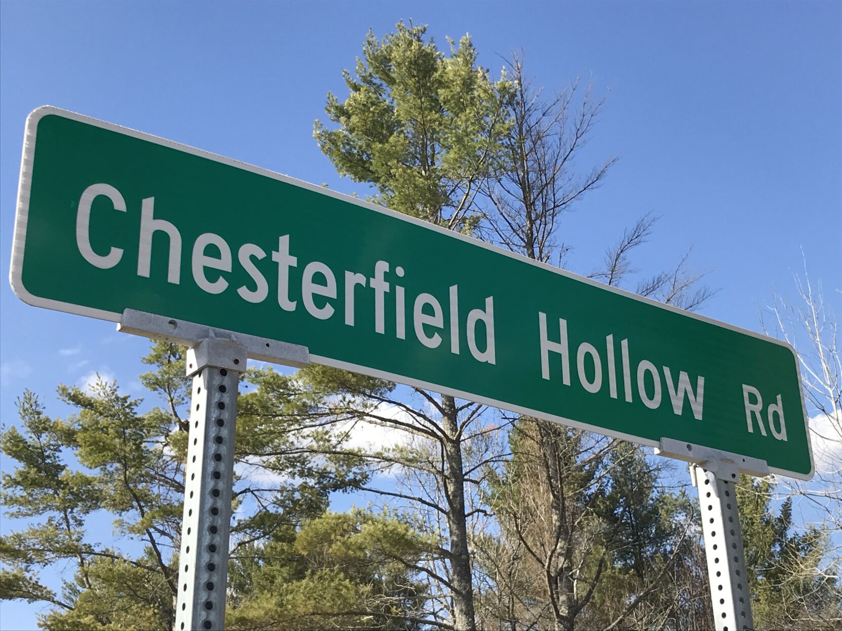 Chesterfield Hollow Road sign.JPG